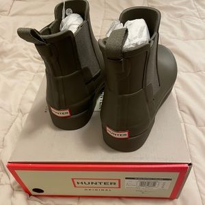 Hunter Women’s Refined Chelsea Boot Swamp Green